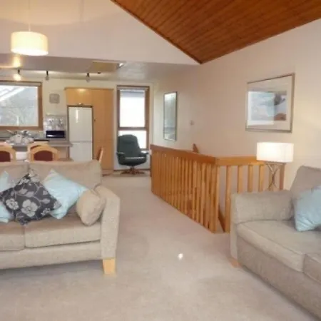 Bridge 20, Within Walking Distance Of Town Centre, Strictly No Pets Keswick (Cumbria)