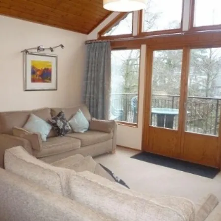 Bridge 20, Within Walking Distance Of Town Centre, Strictly No Pets